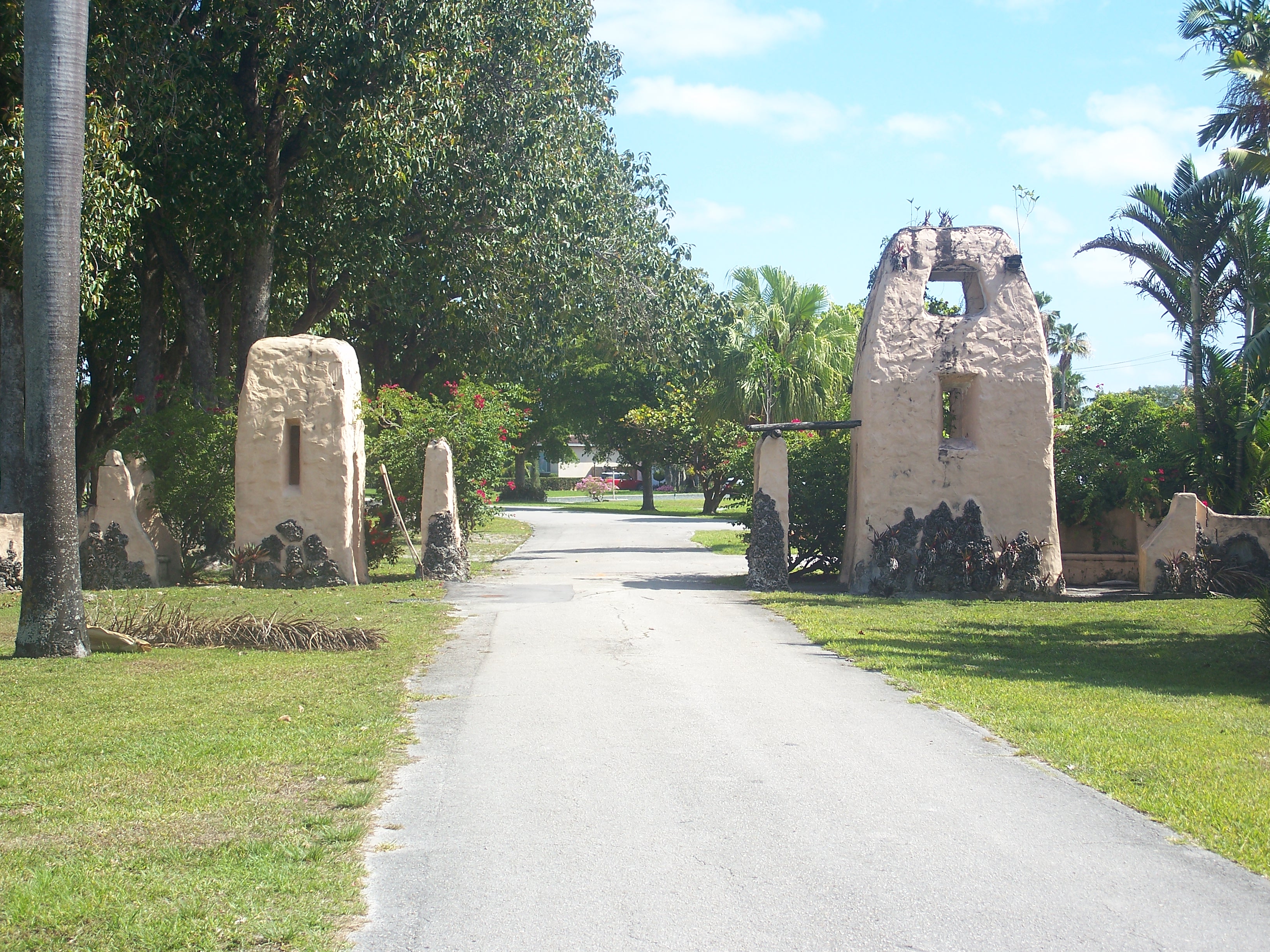 The open entrance doors of the Curtiss Mansion, Miami Springs